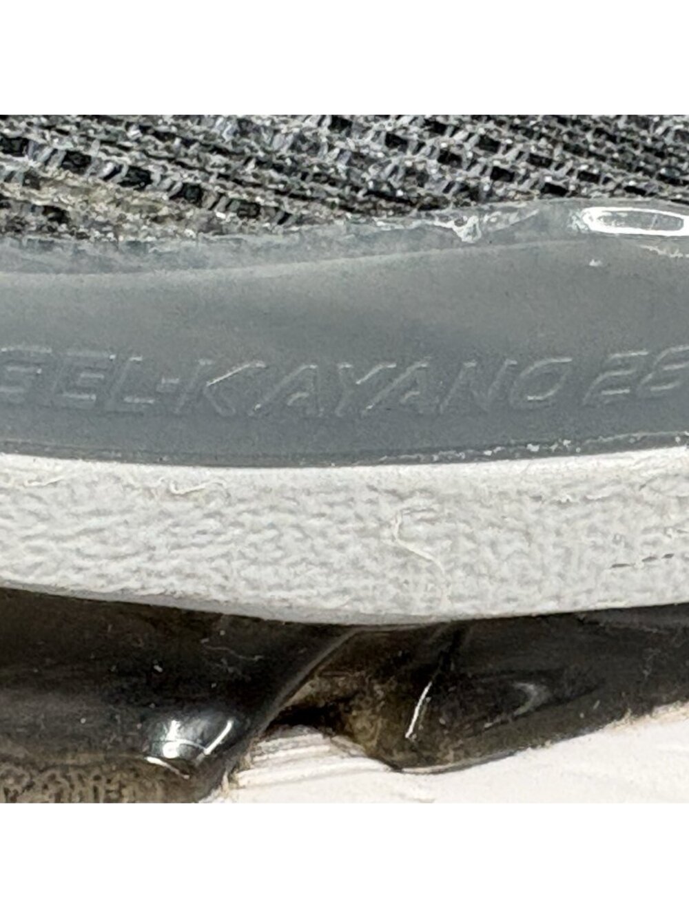 ASICS Gel Kayano 28 Men’s 10.5 Running Shoes Black Grey White Sneakers - Picture 11 of 16